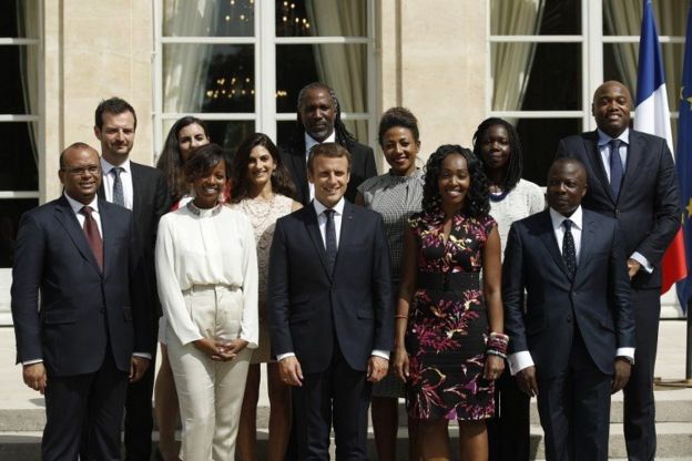 Pour mener à bien sa politique africaine, le président français s'est entouré d'un comité composé principalement de jeunes entrepreneurs binationaux.