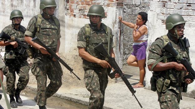 Soldados brasileños