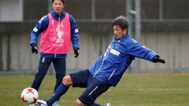 கால்பந்து