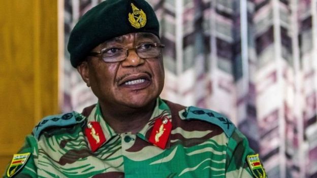 Mkuu wa jeshi la Zimbabwe Constantino Chiwenga alitahadharisha uwezekano wa jeshi kuchukua nchi