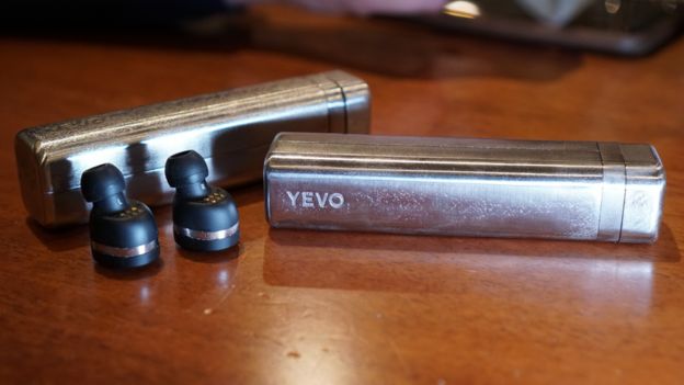 Yevo headphones