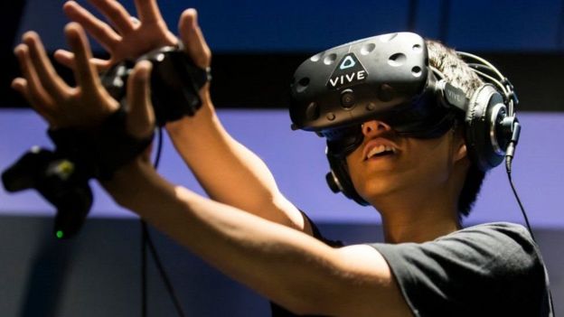 宏達電主力發展虛擬實境裝置Vive