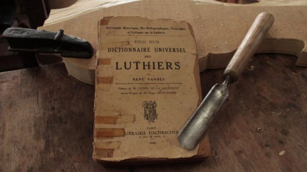 Livro de luthiers