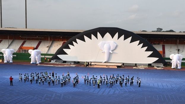 Répétitions pour la cérémonie d'ouverture au stade Félix Houphouet-Boigny