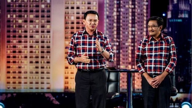 DEBAT