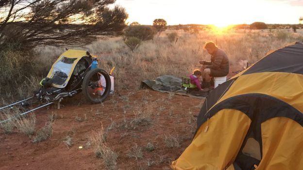 சாகச தம்பதி