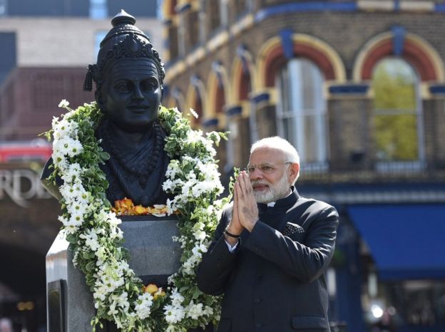 लंदन में मोदी