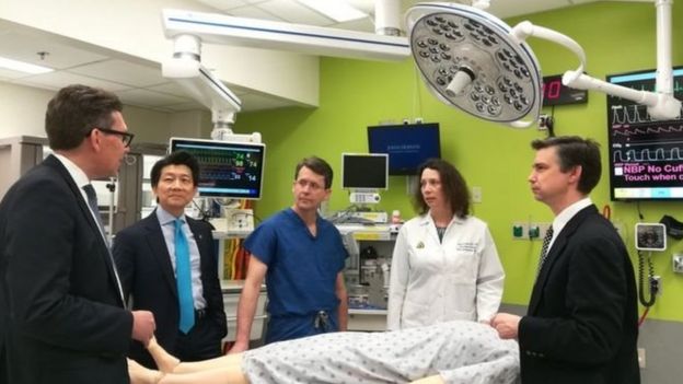 உலகின் முதலாவது ஆணுறுப்பு மாற்று அறுவை சிகிச்சை வெற்றி