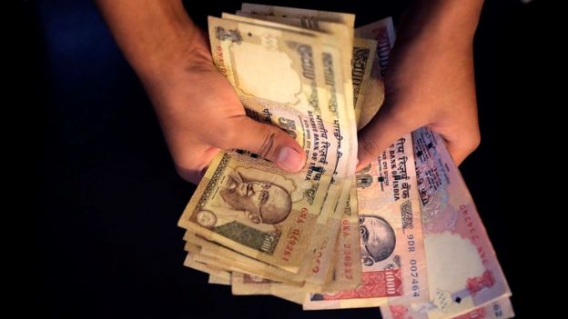 500 और 1000 रुपये के नोट पर रोक