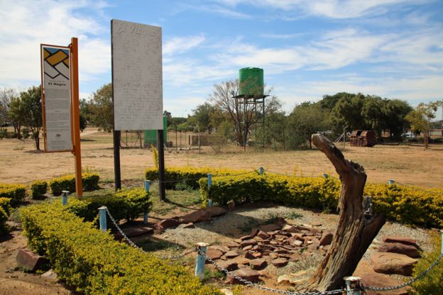 La sepultura de El Negro en Botswana
