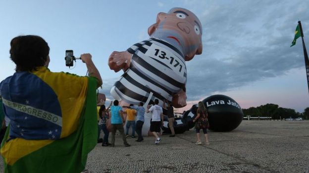 Manifestação contra Lula