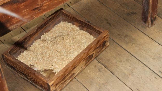 Cajón con serrín