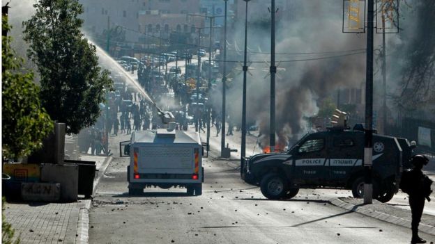 Enfrentamientos entre palestinos y fuerzas israelíes.