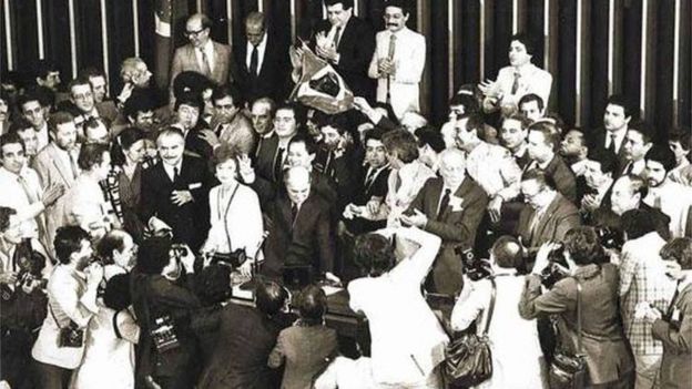 Sessão do Colégio eleitoral, em 15 de janeiro de 1985, que elegeu Tancredo Neves presidente do Brasil