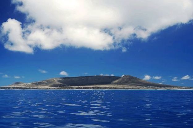 Nueva isla HTHH en el Pacífico (Foto: Gianpiero Orbassano)