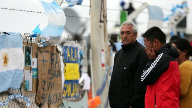 familiares em base naval argentina