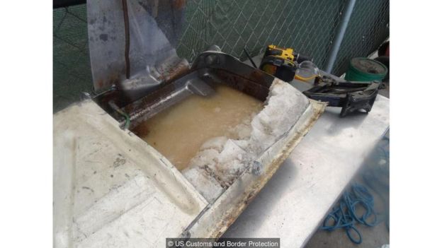 Metanfetamina líquida y cristalizada dentro de un tanque de gasolina.