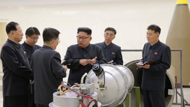 El líder de Corea del Norte Kim Jong-un, en una foto publicada por la Agencia Central de Noticias de Corea del Norte (KCNA) en Pyongyang. Septiembre 3, 2017