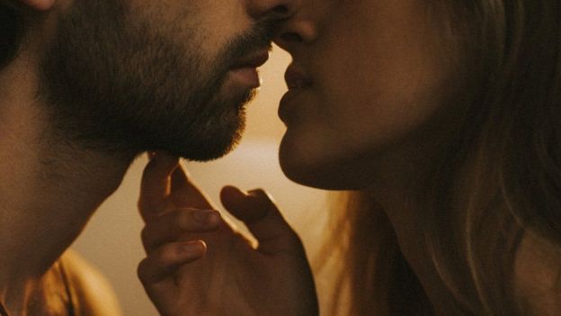 வாய்வழி பாலியல் உறவால் பரவும் குணப்படுத்த முடியாத தொற்று நோய்