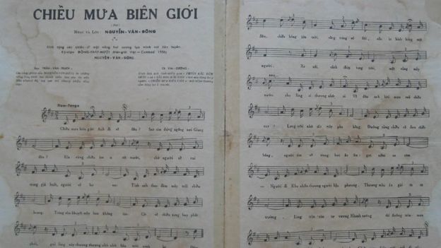 Bản nhạc "Chiều Mưa Biên Giới" từng do Trần Văn Trạch thể hiện