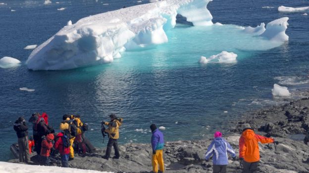 Turistas en la Antártida.