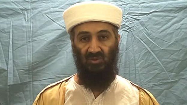 اوساما بن لادن جہادی تنظیم القاعدہ کے سربراہ تھے، انھوں نے 9/11 کے حملوں کی منظوری دی اور 2011 میں امریکی فورسز کے ہاتھوں پاکستان میں مارے گئے۔