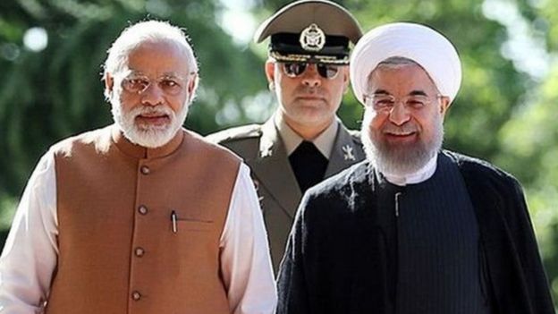 मोदी के साथ रूहानी