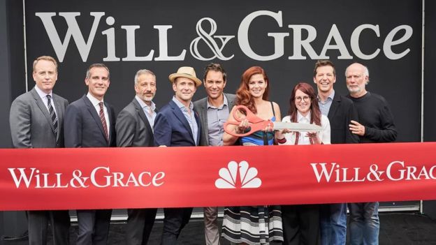Executivos da NBC, criadores da série e o elenco principal