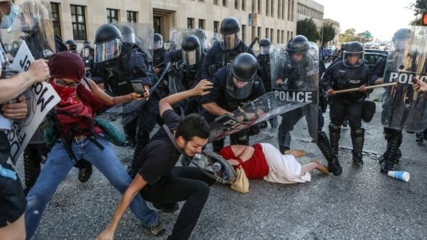 Protesters clash with police in St Louis. Photo: 15 September 2017