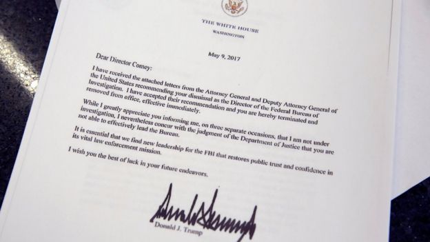 Copia de la carta de Trump despidiendo a Comey.