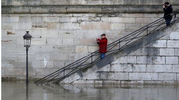 banjir paris