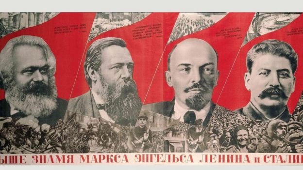 "Levante Mais Alto a Bandeira de Marx, Engels, Lênin e Stalin!" (1933)