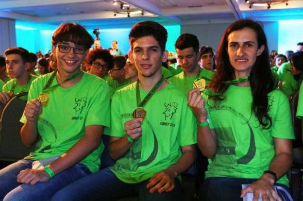 Lucy Pereira (dir.) na 11ª edição da Olimpíada Brasileira de Matemática das Escolas Públicas