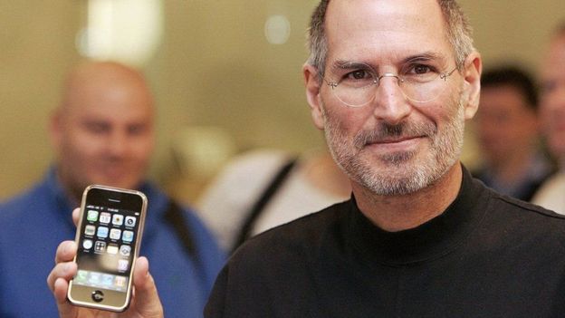Steve Jobs waxa uu ahaa ninkii asaasay shirkadda Apple