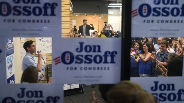 Jon Ossoff speaks to volunteers