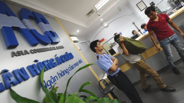 Việt Nam, ngân hàng nước ngoài, thoái vốn