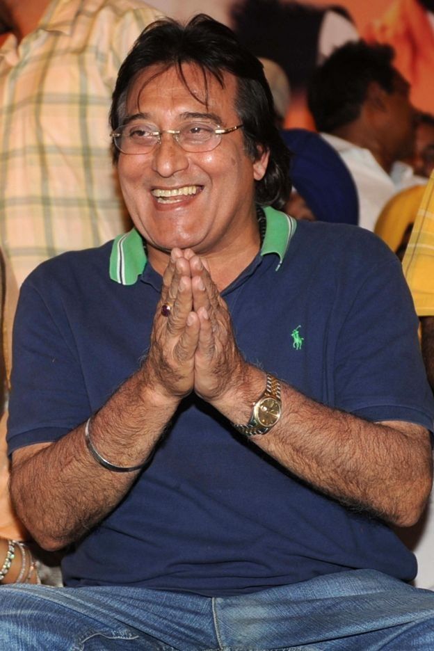 ونود کھنہ
