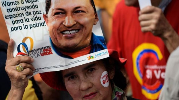 Mensajes a favor de Chávez.