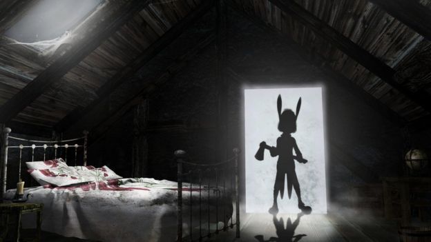 Criatura en el arco de la puerta