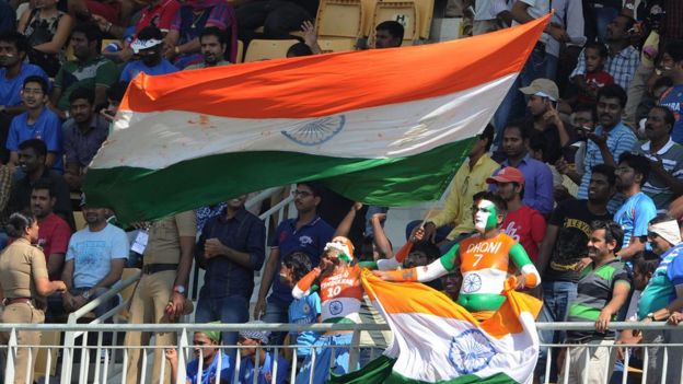 'ஐ.பி.எல்.போட்டிக்கு எதிர்ப்பு: மாறுவேடத்தில் கண்காணிக்க காவல்துறை முடிவு'