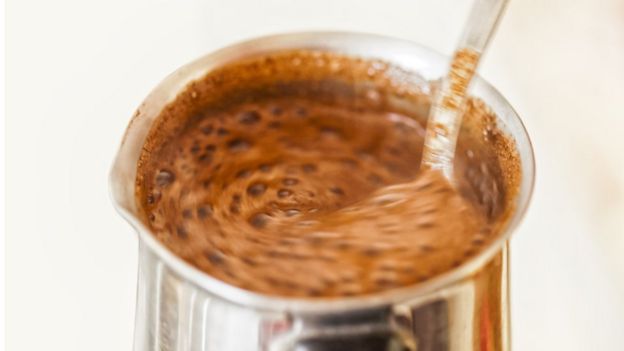 Revolviendo café