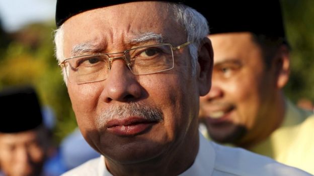 Malaysia's Prime Minister Najib Razak arrives for a news conference at a mosque outside Kuala Lumpur, Malaysia, in this 5 July 2015 file photo
