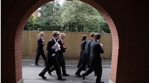 Традиції британської освіти приваблюють заможних іноземців