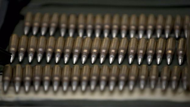 La proliferación de armas y municiones contribuye a la violencia en México.