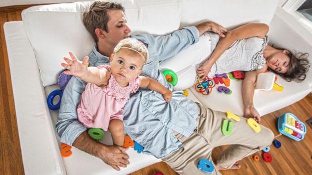 Padres sin poder dormir