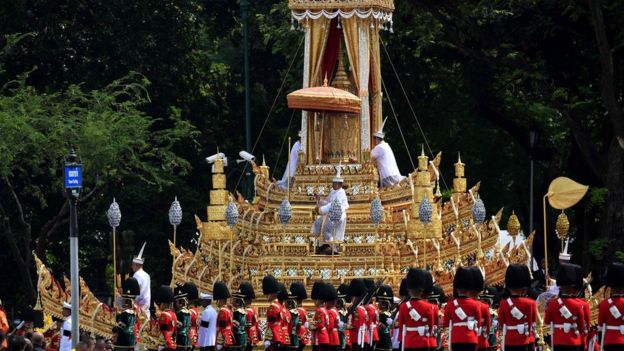 The royal chariot