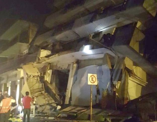 A collapsed building in the town of Matias Romero in Oaxaca state