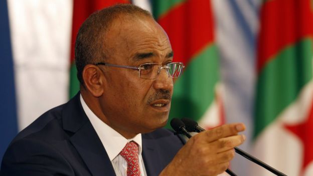 الجزائر: تراجع مقاعد جبهة التحرير وسط إقبال ضعيف على التصويت