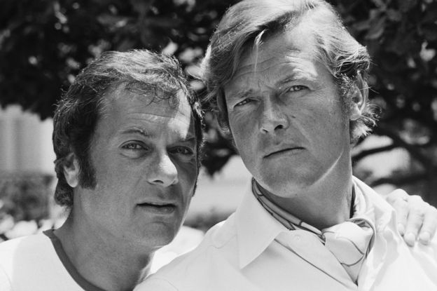 Roger Moore and Tony Curtis in 1970