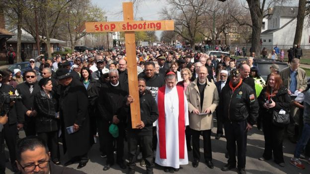 Protesto contra a violência em Chicago, em abril